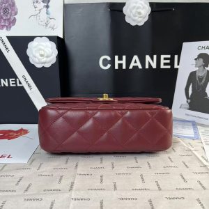 25C Mini Flap 24cm Burgundy Lambskin Gold Heart Hardware