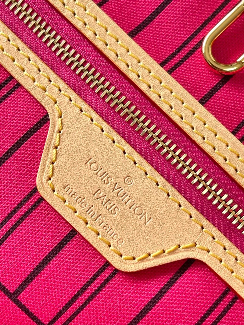 img_1578ca1d_20241121_a1732127440806_2021_jpg Reversible Neverfull MM 31 Inside Out Dark Pink Handle