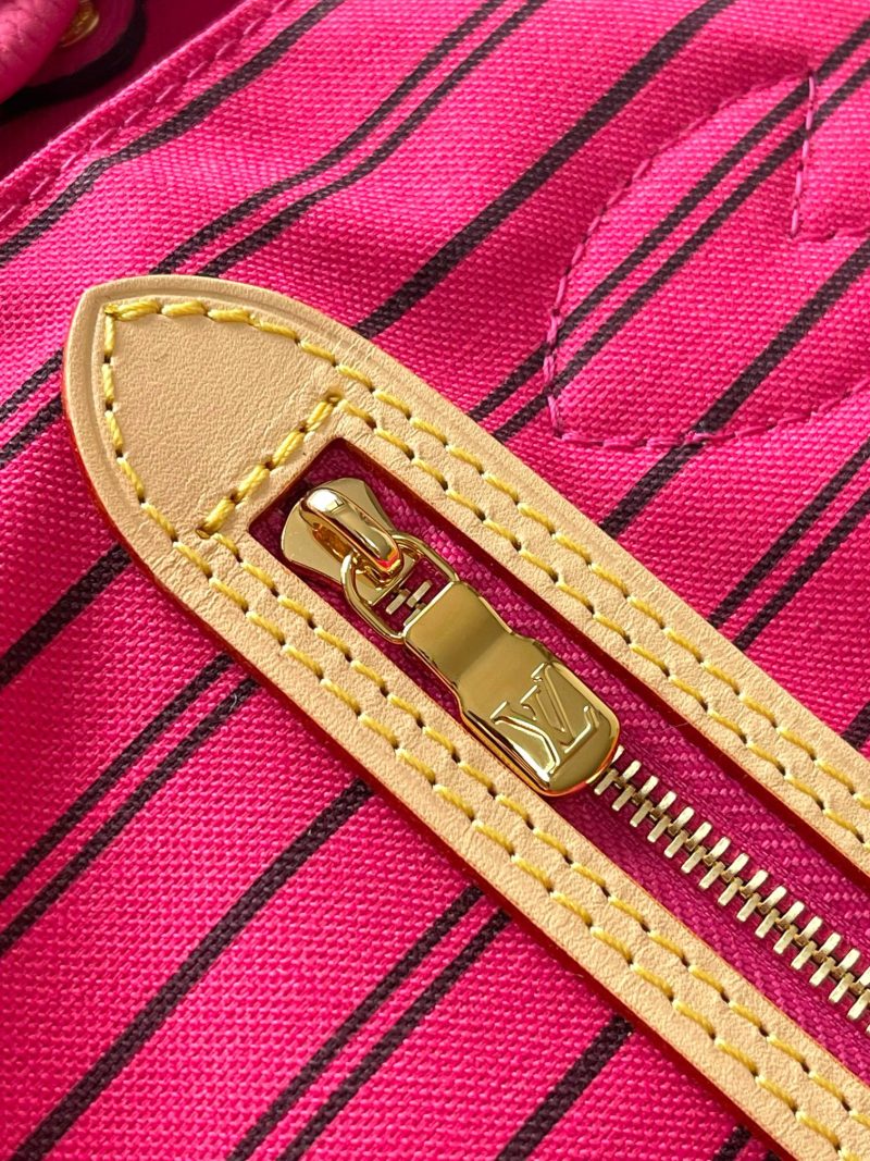 img_1578ca1d_20241121_a1732127454407_5022_jpg Reversible Neverfull MM 31 Inside Out Dark Pink Handle