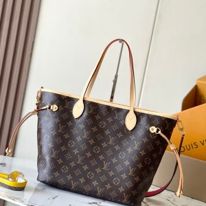 Reversible Neverfull MM 31 Inside Out Red