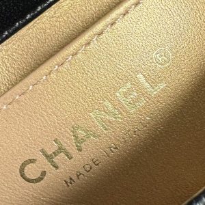 img_19e73950_20240412_i1712915783_8102_0_jpg Mini Flap Bag 17cm Black Lamskin Gold Hardware