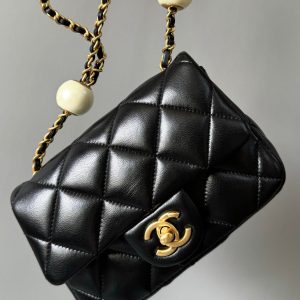 img_19e73950_20240412_i1712915783_9686_2_jpg Mini Flap Bag 17cm Black Lamskin Gold Hardware