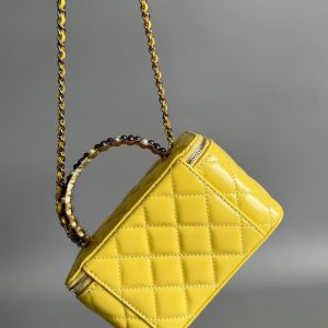 CC Vanity Case Pearl 17cm Yellow Lambskin Gold hardware