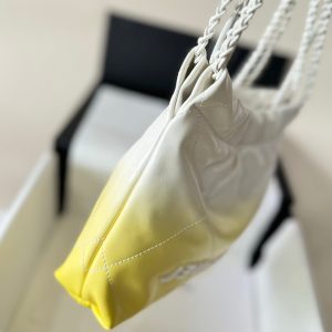 CC HOBO MINI 20CM YELLOW WHITE LAMBSKIN