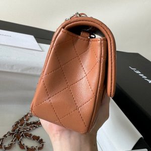 img_19e73950_20240620_i1718896077_5470_3_jpg flap bag mini 20 brown lambskin silver hardware