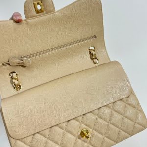 flap bag medium 25 beige caviar gold hardware