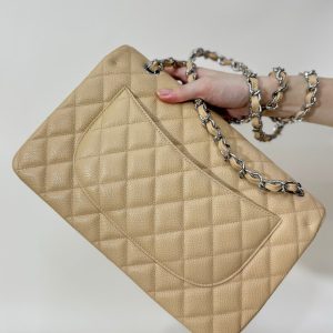 flap bag medium 25 beige caviar silver hardware