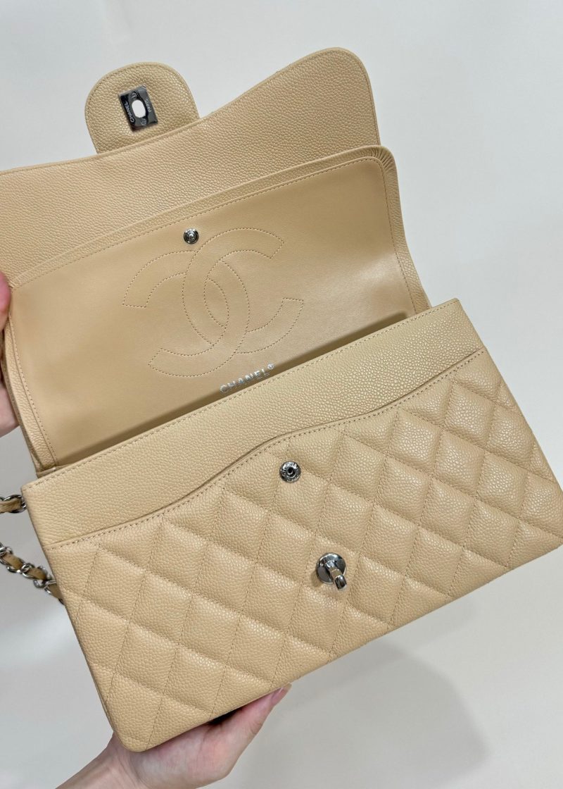 flap bag medium 25 beige caviar silver hardware