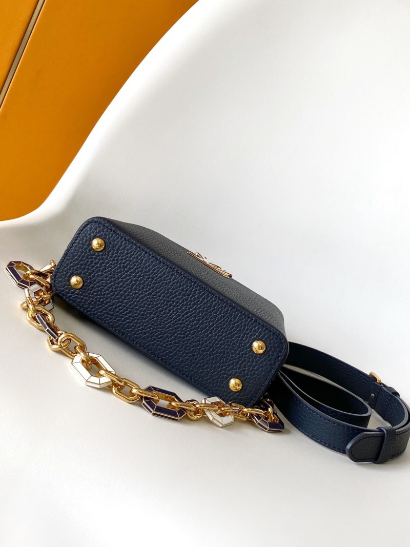 img_2d10544c_20240817_i1723833337_4048_3_jpg Capucines BB 21cm Bag Royal Blue Cowhide 251675