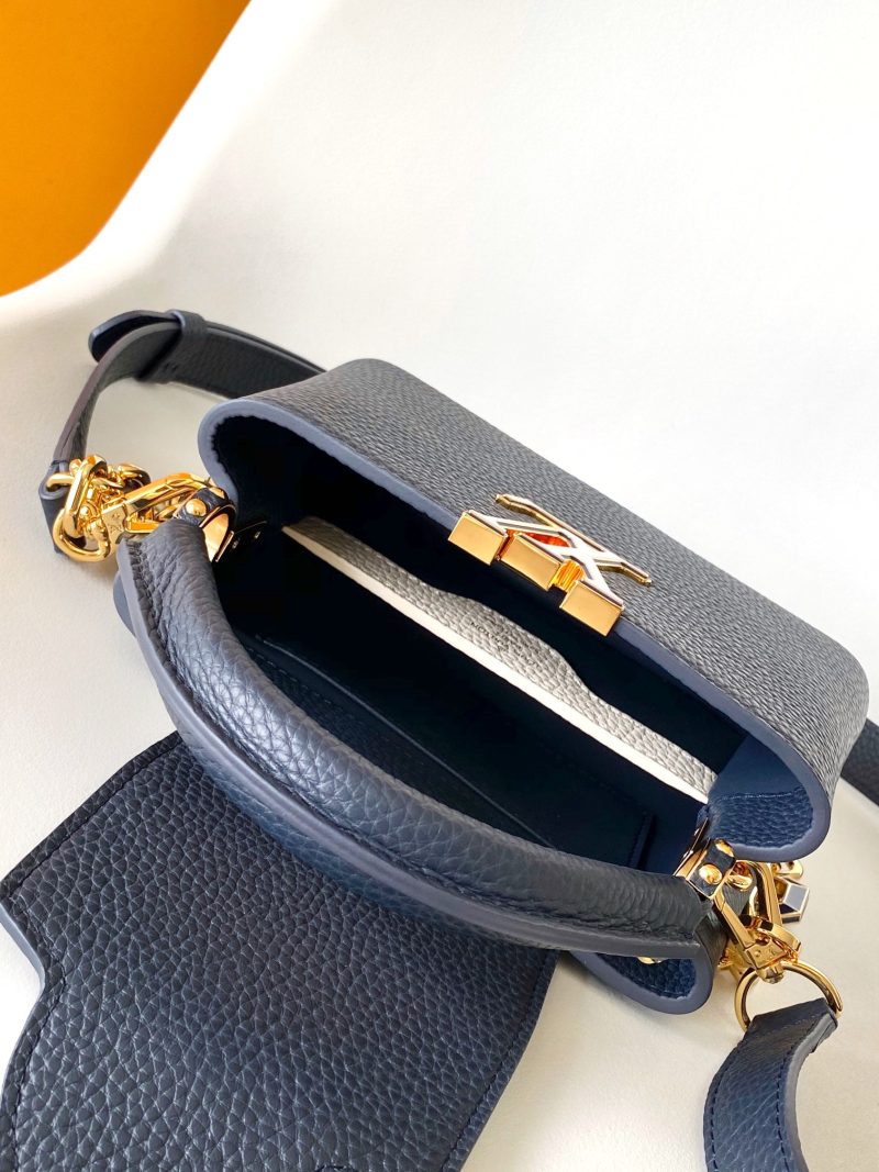 img_2d10544c_20240817_i1723833338_3976_8_jpg Capucines BB 21cm Bag Royal Blue Cowhide 251675