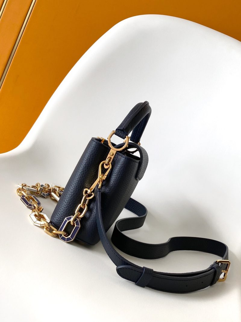 img_2d10544c_20240817_i1723833338_7603_7_jpg Capucines BB 21cm Bag Royal Blue Cowhide 251675