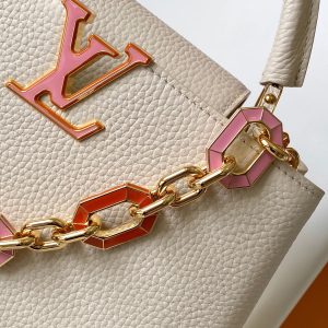 img_2d10544c_20240819_i1723999280_4305_4_jpg Capucines BB 21cm Bag White Cowhide 251662