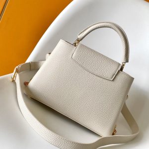 img_2d10544c_20240819_i1723999281_9834_7_jpg Capucines BB 21cm Bag White Cowhide 251662