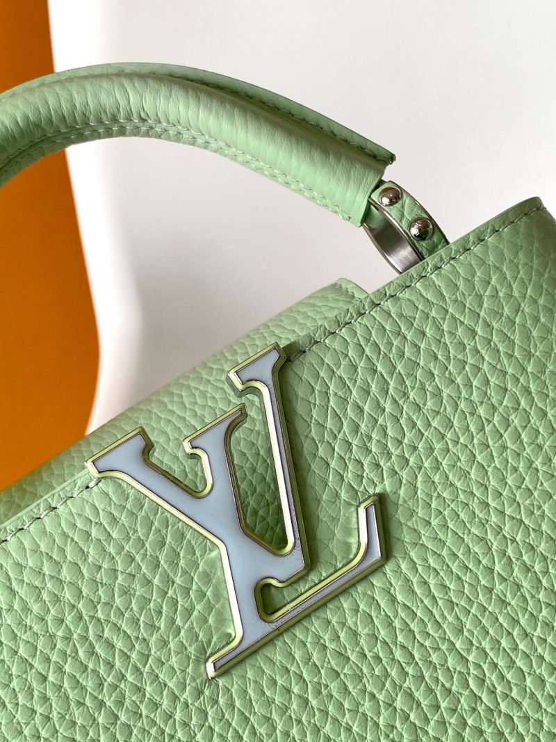 img_2d10544c_20240819_i1723999329_163_8_jpg Capucines BB 21cm Bag Green Cowhide 251666