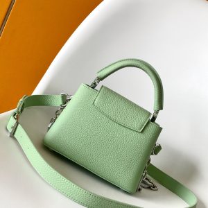img_2d10544c_20240819_i1723999329_8879_7_jpg Capucines BB 21cm Bag Green Cowhide 251666