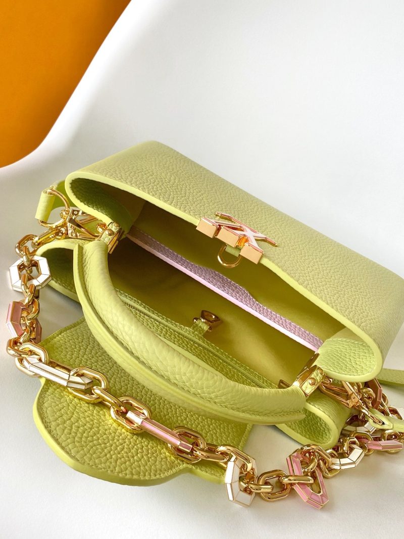 img_2d10544c_20240823_i1724423892_744_4.jpg_1 Capucines BB 21cm Bag Yellow Cowhide 251671