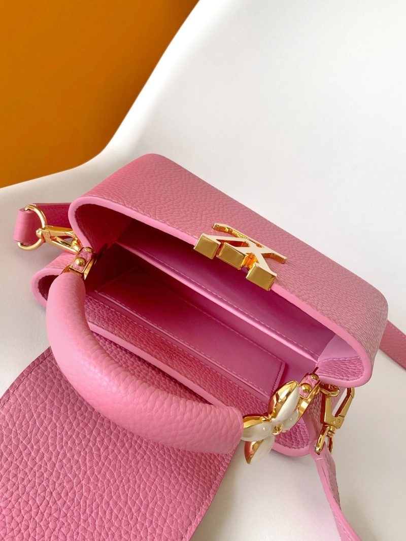 img_2d10544c_20240902_i1725255091_5415_0_jpg Capucines BB 21 cm Bag Pink Taurillon leather 251680