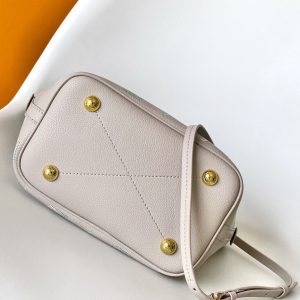 LV Blossom 20cm Bag Beige mix Green Cowhide 251989