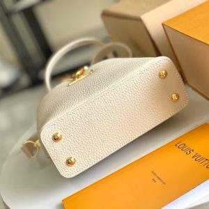 img_30231aca_20240702_a1719906486730_5604_jpg CAPUCINES BB 27 BEIGE TAURILLON GOLD HARDWARE