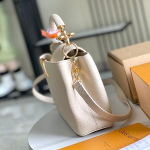CAPUCINES MINI 21 BEIGE TAURILLON GOLD HARDWARE