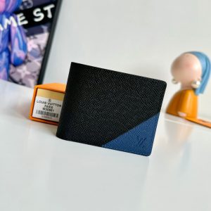 LV Multiple Wallet Black Blue Taiga Cowhide 221440