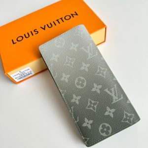 LV Brazza Wallet Green Monogram Gradient Canvas 221315
