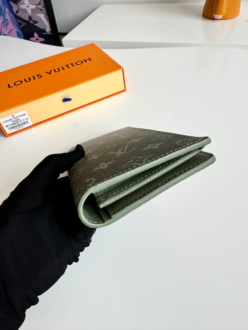LV Brazza Wallet Green Monogram Gradient Canvas 221315