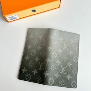 LV Brazza Wallet Green Monogram Gradient Canvas 221315