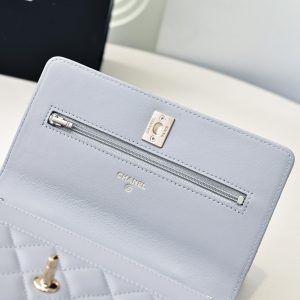 CC 24K Woc Top Handle 19cm Light Grey Lambskin Light Gold Hardware