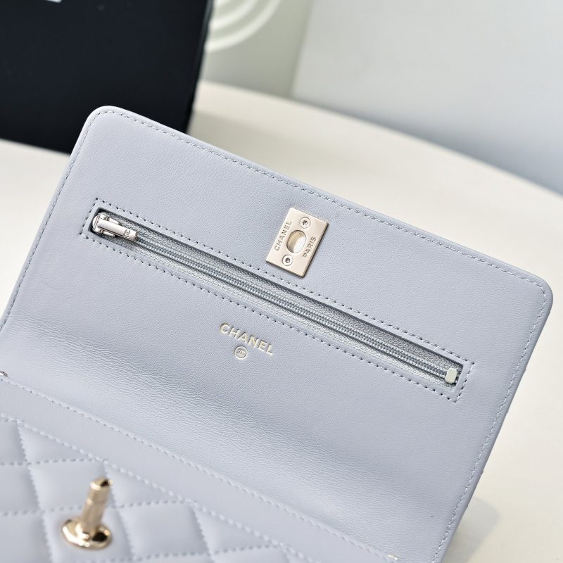 CC 24K Woc Top Handle 19cm Light Grey Lambskin Light Gold Hardware