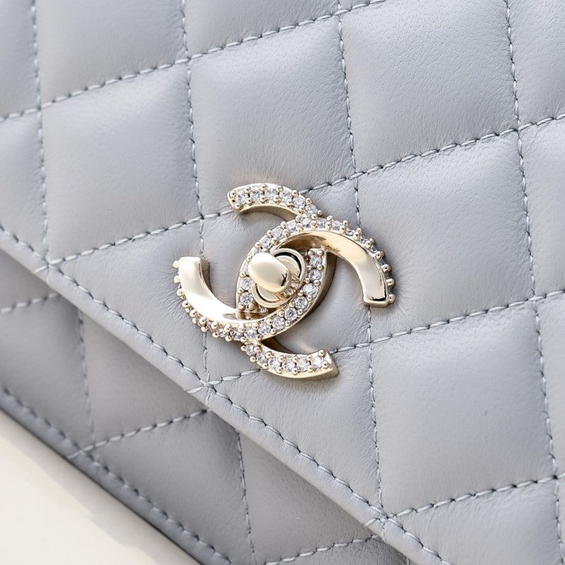 CC 24K Woc Top Handle 19cm Light Grey Lambskin Light Gold Hardware