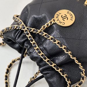 CC 22 Hobo Bag 19cm Black Grained Calfskin Gold Hardware