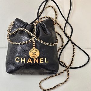 CC 22 Hobo Bag 19cm Black Grained Calfskin Gold Hardware