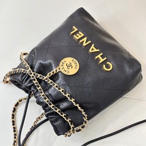 CC 22 Hobo Bag 19cm Black Grained Calfskin Gold Hardware