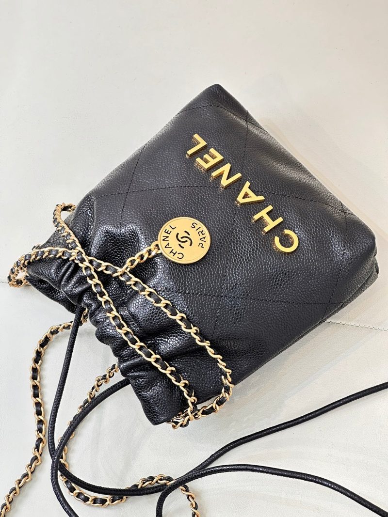 CC 22 Hobo Bag 19cm Black Grained Calfskin Gold Hardware