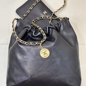 CC 22 Hobo Bag 35cm Black Grained Calfskin Gold Hardware