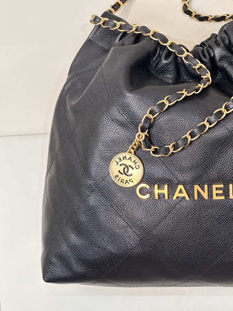 CC 22 Hobo Bag 42cm Black Grained Calfskin Gold Hardware