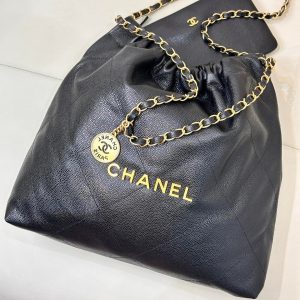 CC 22 Hobo Bag 42cm Black Grained Calfskin Gold Hardware