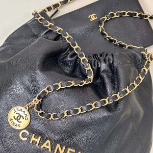 CC 22 Hobo Bag 42cm Black Grained Calfskin Gold Hardware