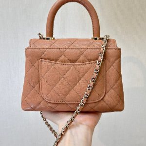 img_4072b1f8_20241111_i1731311273_3706_9_jpg CC 24K Coco Handle Nano 14.5cm Begie Grained Calfskin Gold Hardware