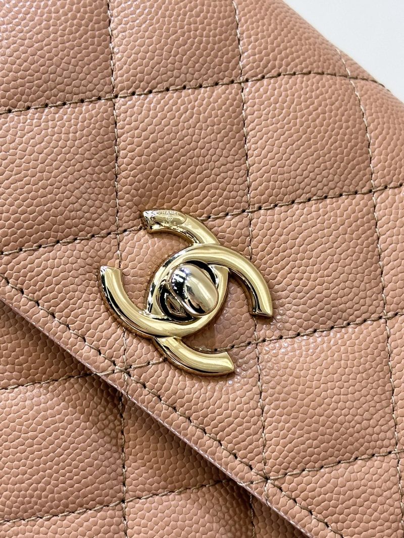 img_4072b1f8_20241111_i1731311273_4617_8_jpg CC 24K Coco Handle Nano 14.5cm Begie Grained Calfskin Gold Hardware