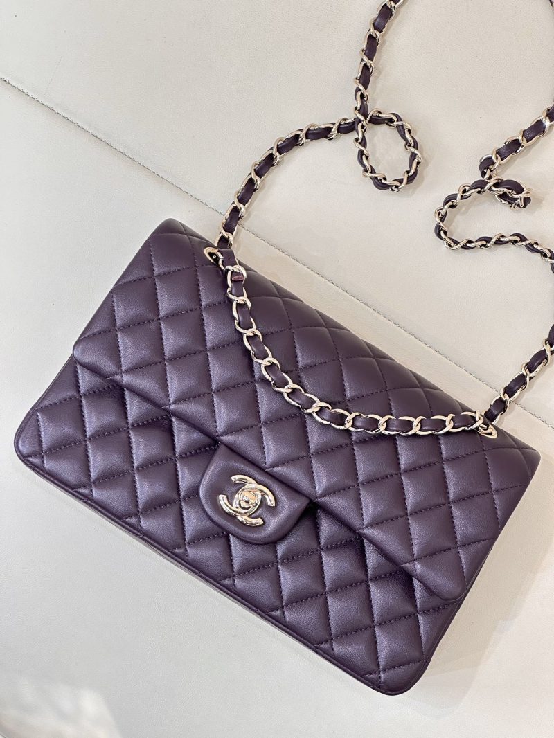 CLASSIC FLAP 25CM VIOLET LAMBSKIN LIGHT GOLD HARDWARE