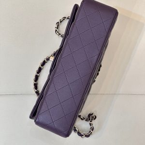CLASSIC FLAP 25CM VIOLET LAMBSKIN LIGHT GOLD HARDWARE