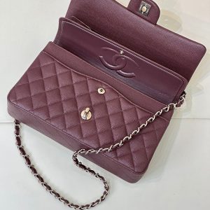CLASSIC FLAP 23CM BURGUNDY CAVIAR LIGHT GOLD HARDWARE