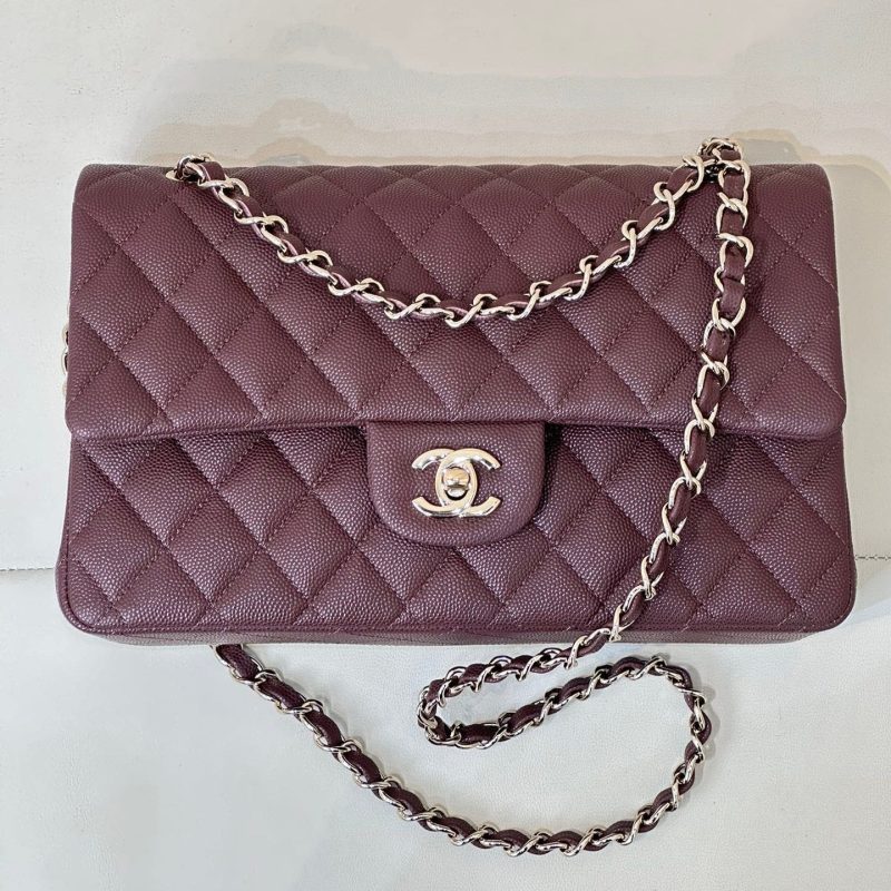CLASSIC FLAP 25CM BURGUNDY CAVIAR LIGHT GOLD HARDWARE