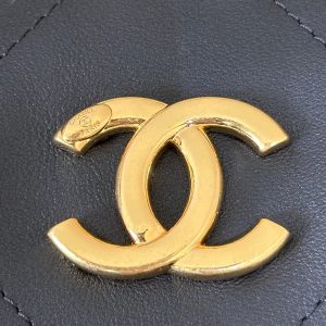 img_4072b1f8_20251014_i1760442263661_1748_0_4_jpg CC 2025 Hobo Bag Black Lambskin Gold Hardware 296891