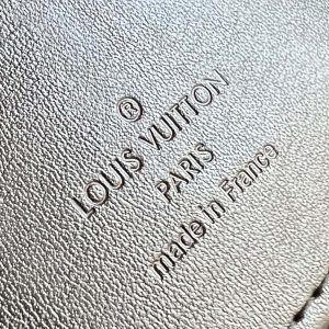 ZIPPY VERTICAL AEROGRAM WALLET 20CM BLACK CALFSKIN