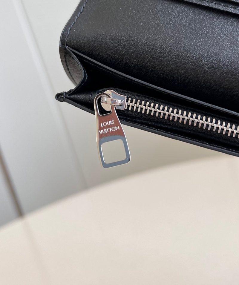 BRAZZA WALLET 19CM BLACK CALFSKIN