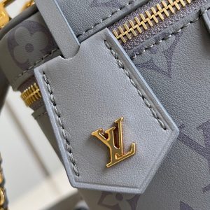 img_42f08f7f_20240921_i1726893556_3135_3_jpg LV VANITY CHAIN POUCH 19 GREY MONOGRAM CALFSKIN