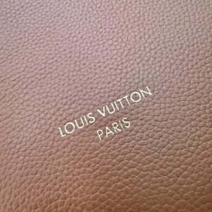 img_44e72e12_20240712_i1720751935_2186_6_jpg LOW KEY HOBO MM 31CM BROWN CALFSKIN